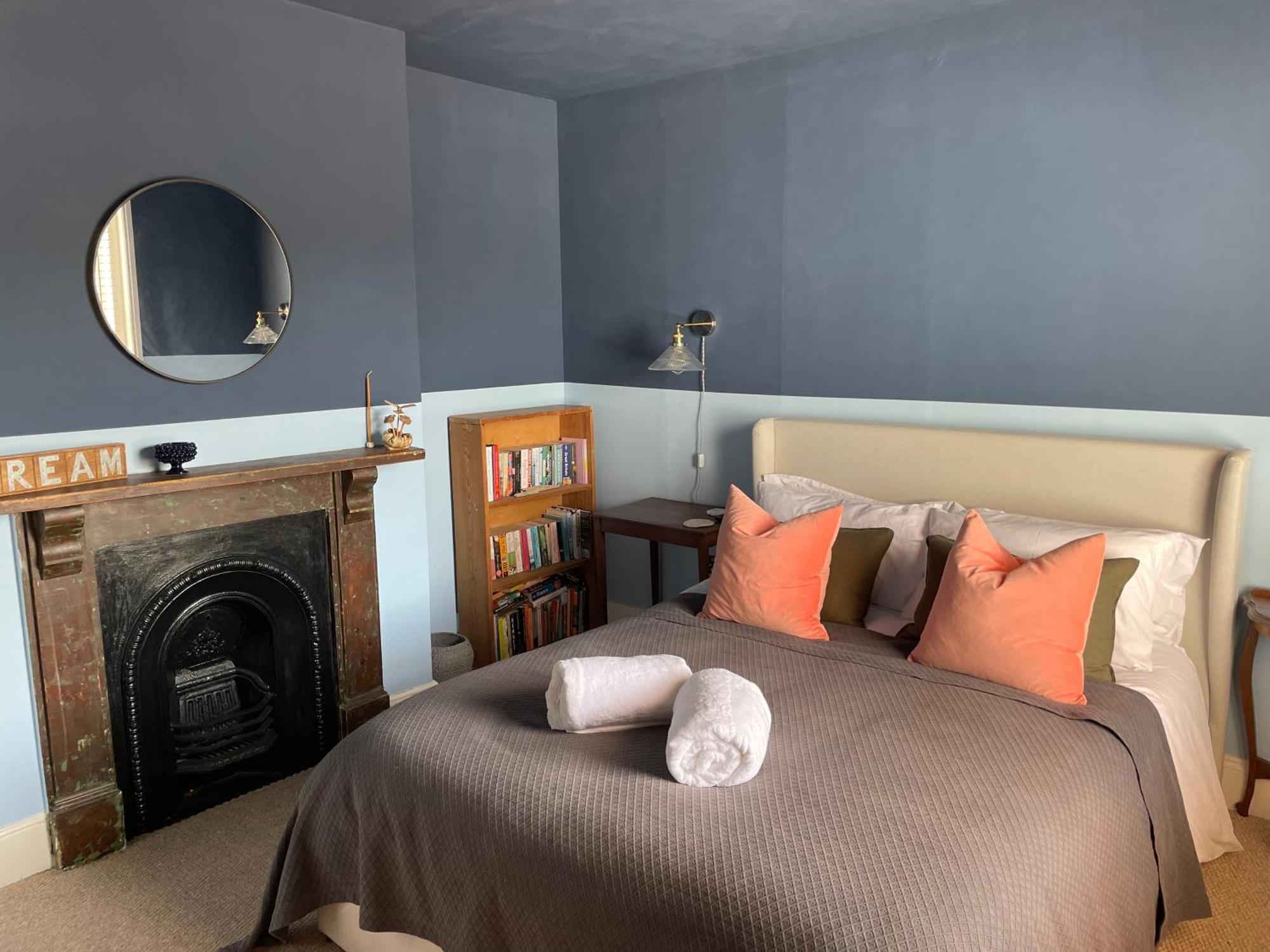 Hideaway * Shanklin